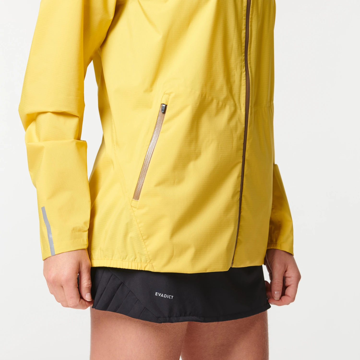 WOMEN'S TRAIL RUNNING LONG-SLEEVED WATERPROOF JACKET - Image 6