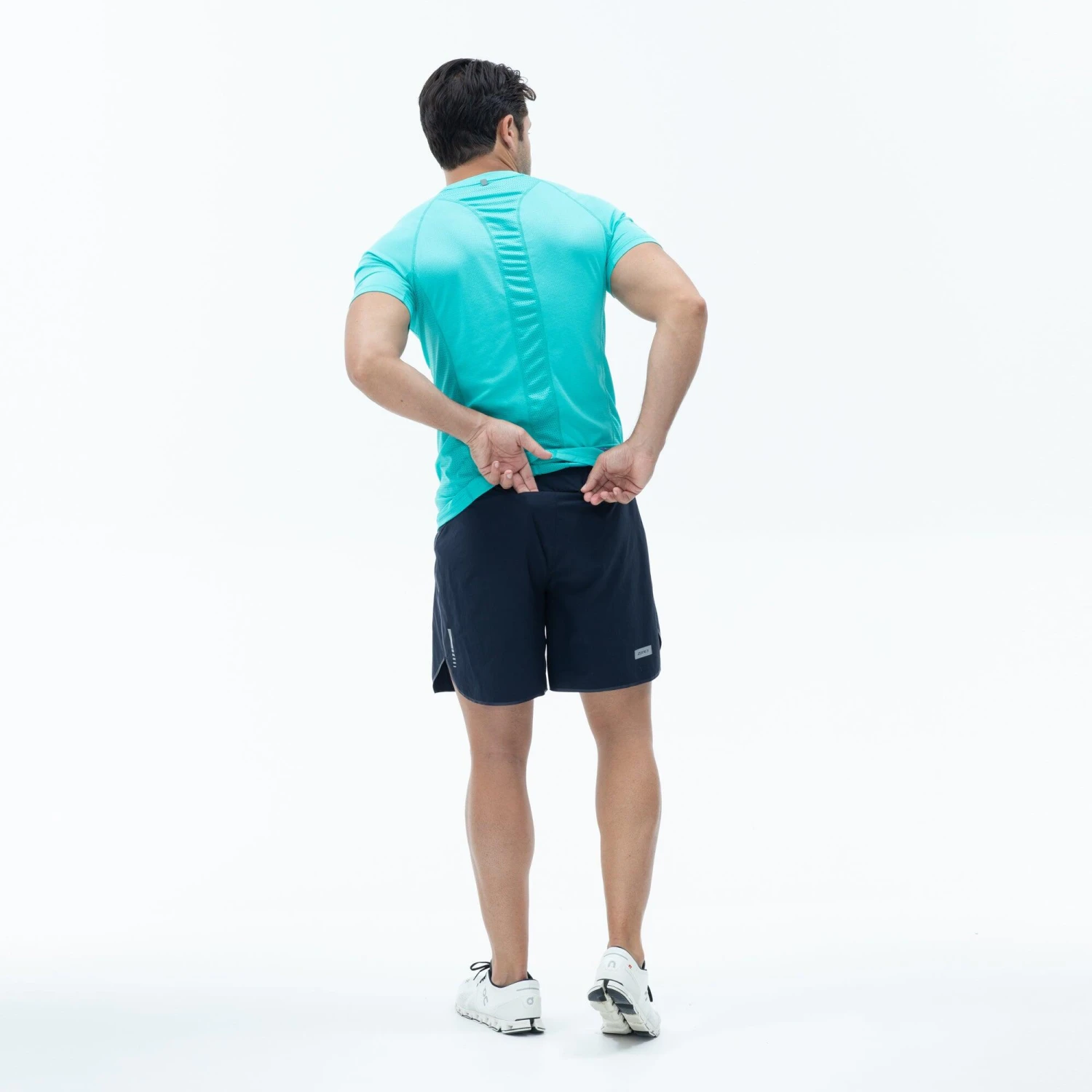 Zone3 Phantom Lightweight Performance Run Shorts 7" - Image 4