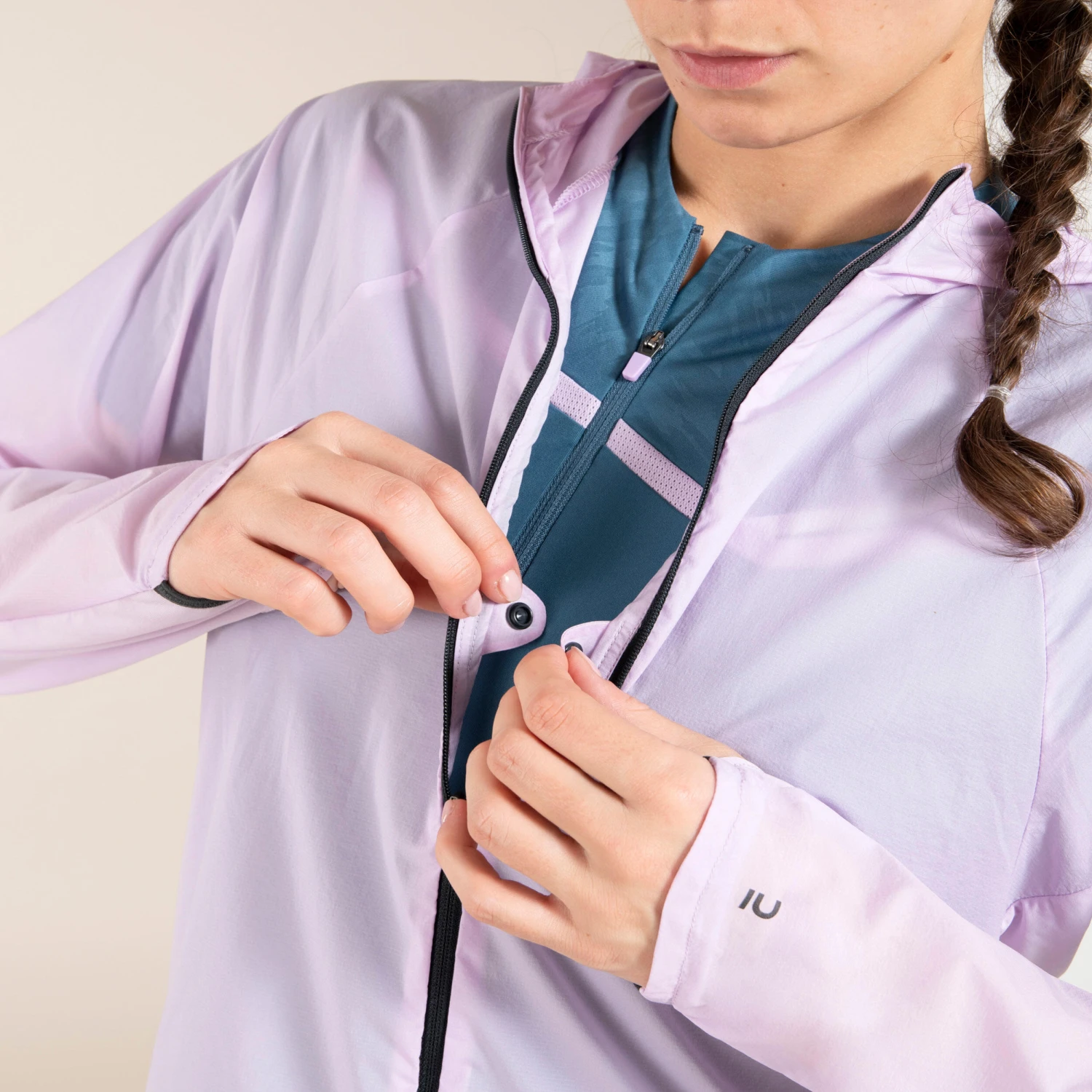 WOMEN'S TRAIL RUNNING LONG-SLEEVED WINDPROOF JACKET - Image 7