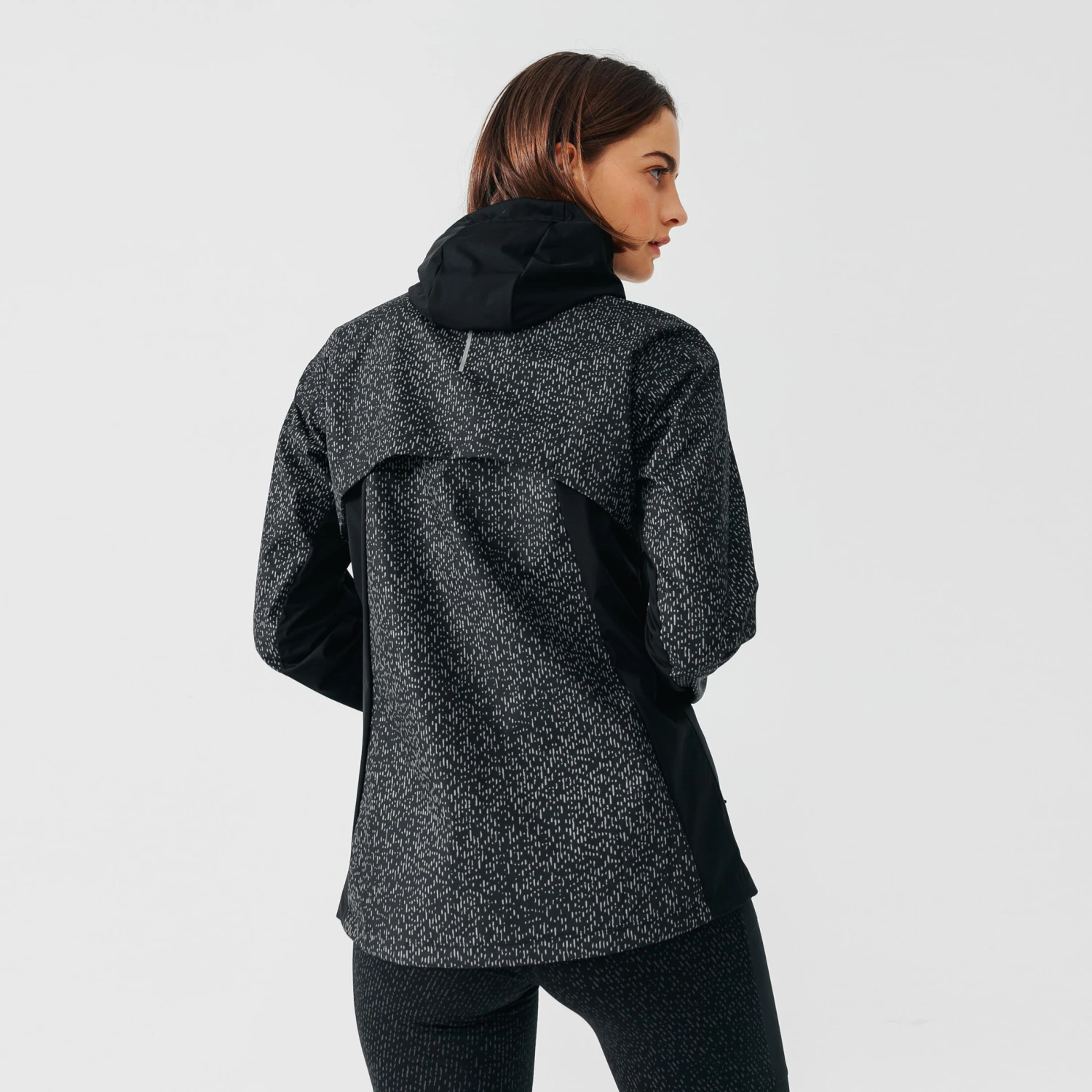 Kalenji Women's Reflecting Hooded Running Jacket Rain Night - Image 2