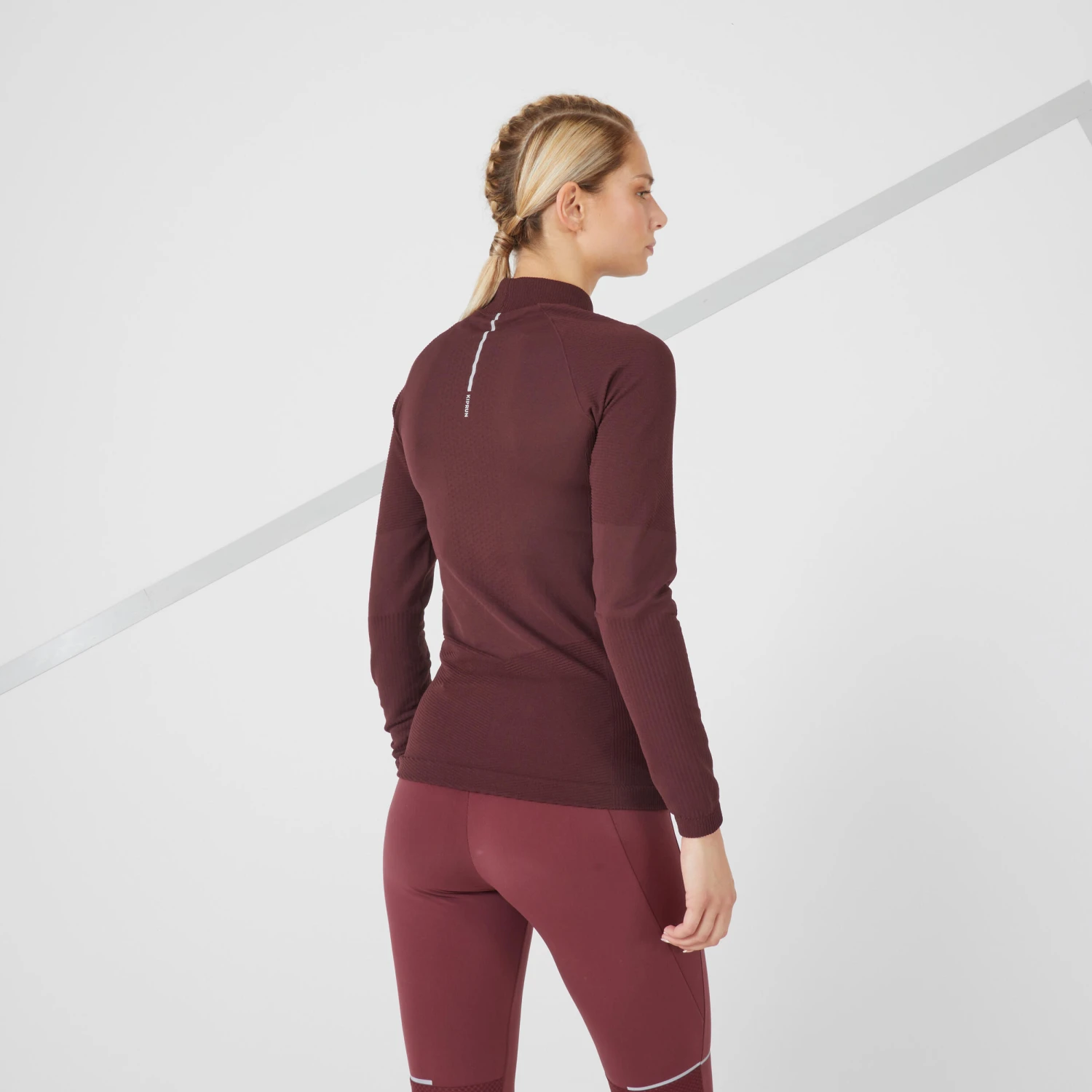 KIPRUN SKINCARE WOMEN'S SEAMLESS LONG-SLEEVED RUNNING T-SHIRT - Image 10