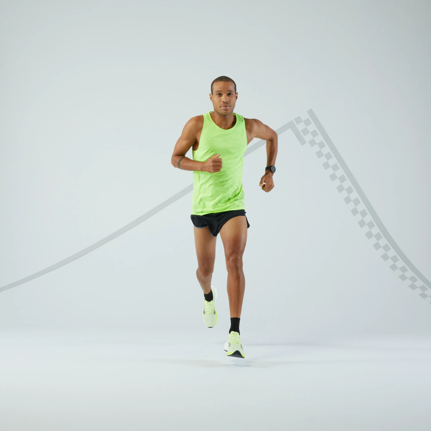 KIPRUN MEN'S BREATHABLE RUNNING TANK TOP - Image 2